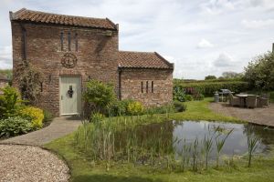 ellerton cottage two 22.jpg